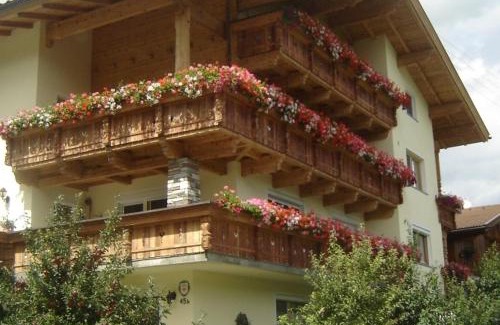 Ried im Zillertal Apartment | Ferienwohnungen Kainer