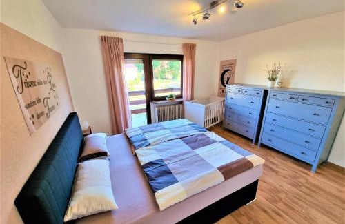 Langfurth House | Ferienwohnungen Pappenheimer