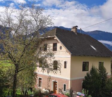 Kleblach-Lind Apartment | Ferienwohnungen Rosi
