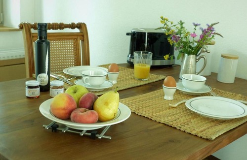 Eschwege Apartment | Ferienwohnungen Strauß am Botanischen Garten in Eschwege