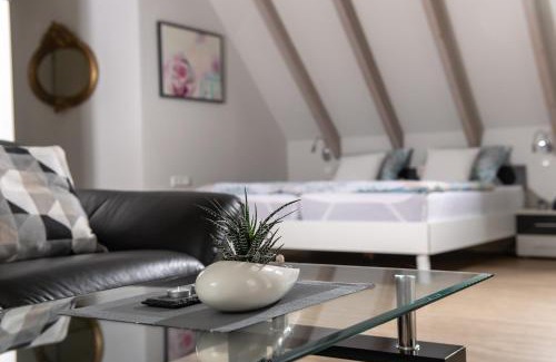 Sommerach Apartment | Ferienwohnungen TonArt - modern & stilvoll im Weinort Sommerach