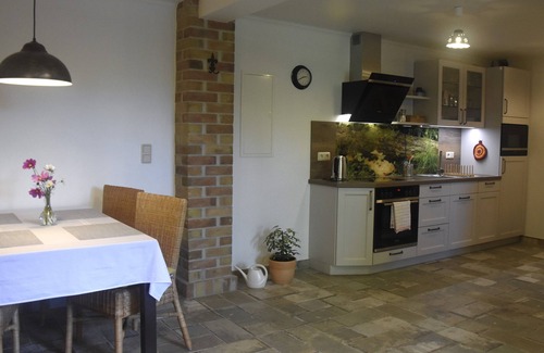 Neu Zauche Apartment | Ferienwohnungen " Zum Fährmann"