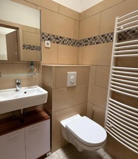 Altenkirchen Apartment | Ferienwohnungen Zur alten Schule