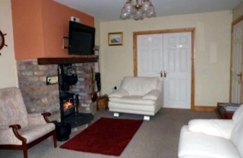Rosslea House | Fermanagh lakeside Self Catering
