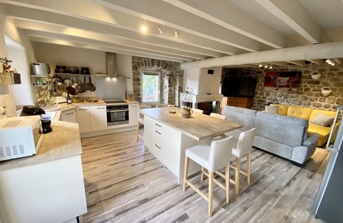 Mazan-l'Abbaye Other | Ferme Cosy 15p sur la Montagne Ardéchoise, Salle de Réception