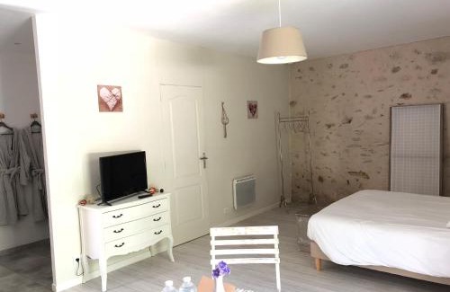 Louans Bed & Breakfast | FERME DE L'EREAU