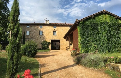 Poleymieux-au-Mont-d'Or House | Ferme de la Glande -Belemnites
