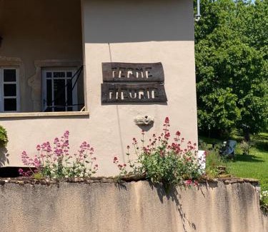 Bergesserin Bed & Breakfast | Ferme Fleurie