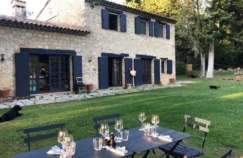 Bargemon Bed & Breakfast | Ferme le Pavillon