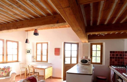 Gigondas House | Ferme Rénovée : Vignes, Silence, Piscine et vue à Couper le Souffle, de 2 à 20p