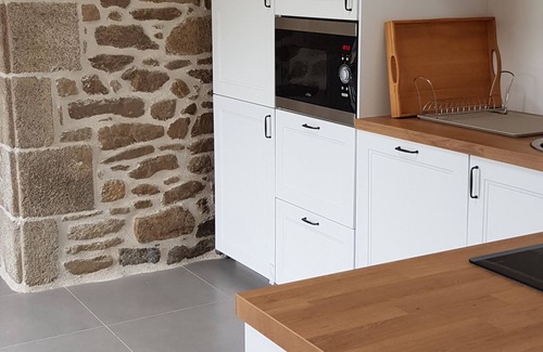 Plouguerneau House | Fermette Traditionnelle à Proximité du Bord de mer