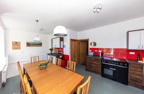 Horton House | Fern Bank - 5 Bedroom House - Horton