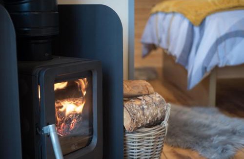 Newcastle-on-Clun House | Fern - Beacon View Pods