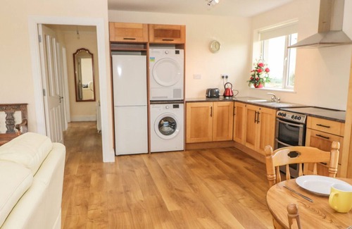 Ballydaniel House | FERN COTTAGE, pet friendly, with a garden in Youghal, County Cork