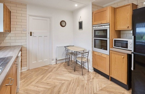 Glaisdale House | Fern Lea, a cosy bungalow with exceptional country views