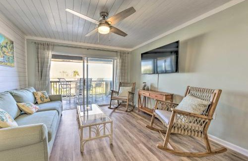Fernandina Beach Apartment | Fernandina Beach Condo about 1 Mi to Golf Courses