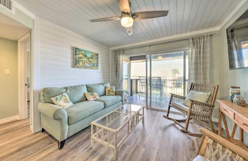 Fernandina Beach Apartment | Fernandina Beach Condo about 1 Mi to Golf Courses