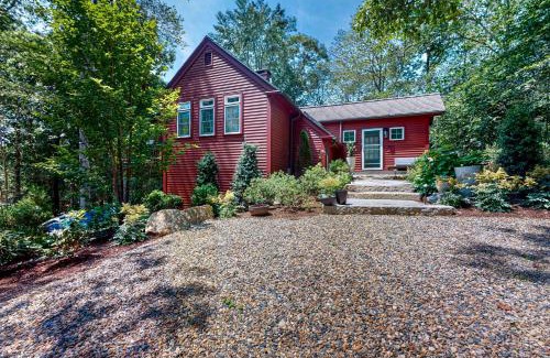 West Tisbury House | Fernbank Hideaway