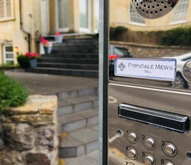 Westbury on Trym Bed & Breakfast | Ferndale Mews