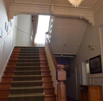 Inglewood Hotel | Fernlodge Inglewood