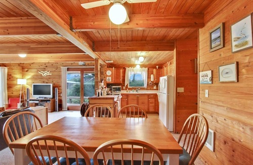 Tolovana Park House | Fernwood Beach House - Beachcomber Vacation Homes