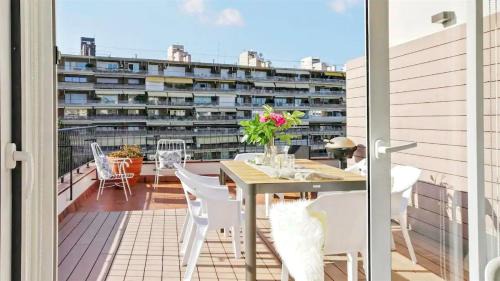 Sarria-Sant Gervasi Apartment | Ferran Pedralbes Penthouse