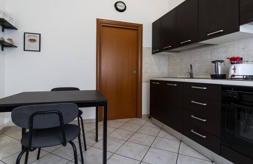 Bologna Fiere District Apartment | Ferrarese 160/2 - One Bedroom Apartment, Sleeps 2