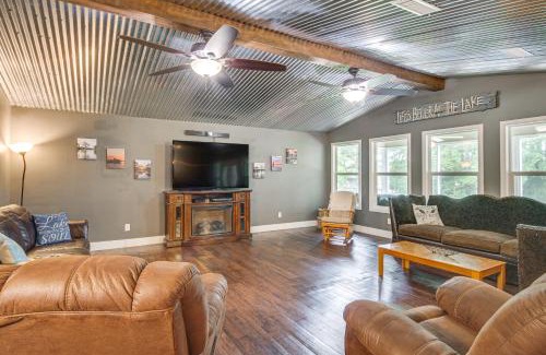 Ferriday House | Ferriday Lakehouse with Private Dock, Deck, and Yard!