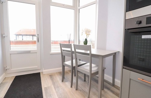 Knott End-on-Sea Cottage | FERRY VIEW, pet friendly in Knott End-On-Sea