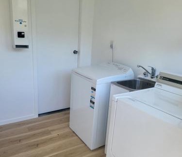Picton Hotel | Ferrylink Motel