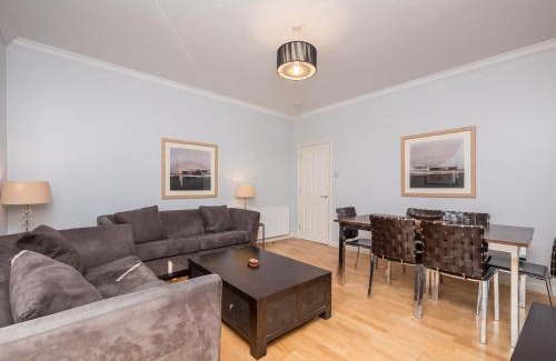 Old Town Apartment | Festival Lets