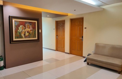 Palanan Hotel | Festive Hotel Makati