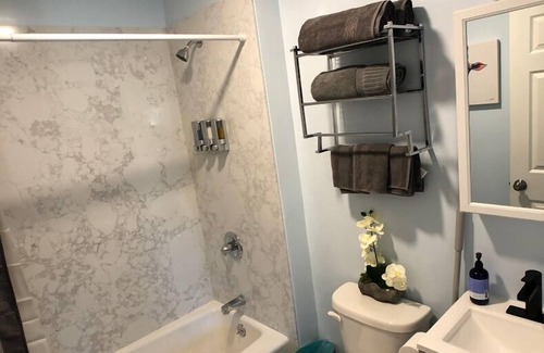 East San Mateo Apartment | Fetching cozy studio close to everything