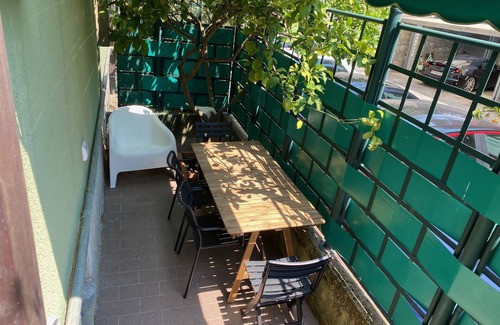 Cinque Terre Apartment | Fetta di Limone Apartment with AC