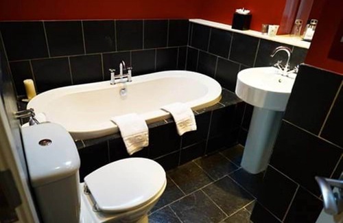 Helmsley Hotel | Feversham Arms Hotel & Verbena Spa