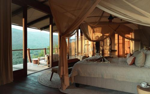 Makhado Hotel | Few and Far Luvhondo