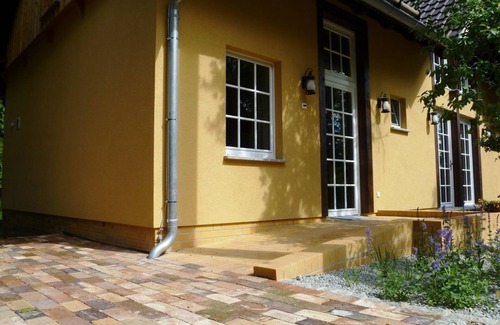 Burg-Dorf Apartment | Fewo 1, Schlafgalerie, Wz/küchenz., Du/wc - Froschkönig Ferienhaus und Ferienwohnungen