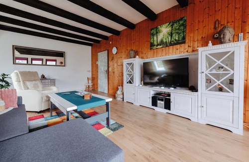 Lerbach Apartment | FEWO - 3 rooms, 2 bathrooms, 1 kitchen, large roof terrace and carport.
