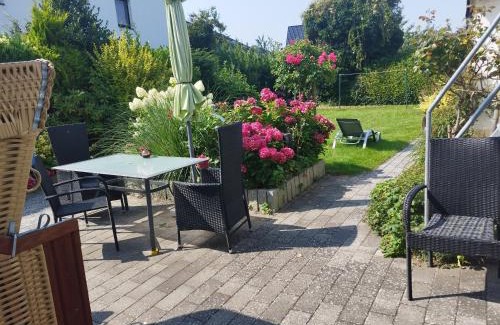 Dahme Apartment | Fewo "Am Deich" eigener Garten, 70m zum Strand, Fahrradgarage, Parkplatz