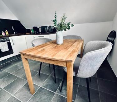 Rheine Apartment | FeWo Am Waldhügelsee II Balkon & Tolle Lage