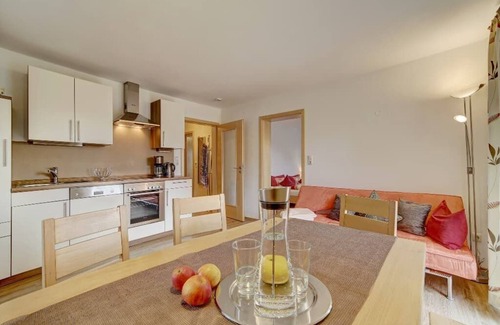 Roehrnbach Apartment | FeWo am Waldrand mit WLAN & einzigartigem Weitblick