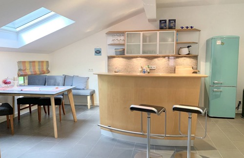 Rottau Apartment | Fewo Bergluft bis 6 Personen, 125qm, 2 Separate Schlafzimmer, Schlafsofa