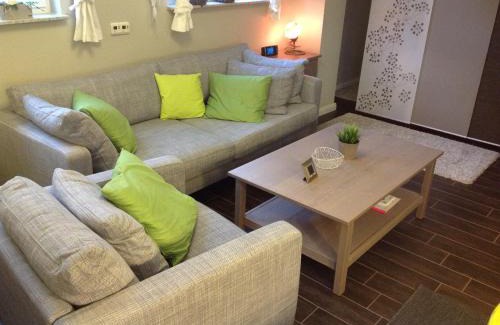 Neuenhagen bei Berlin Apartment | FeWo Buchheim, hochwertig und gemütlich, 5min zur S-Bahn