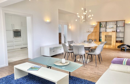 Rottau Apartment | Fewo Chiemseeluft bis 6 Personen, 172 qm, 3 Separate Schlafzimmer