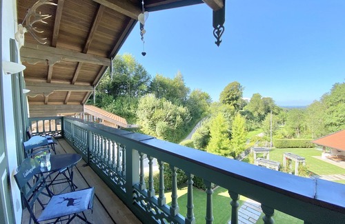 Rottau Apartment | Fewo Chiemseeluft bis 6 Personen, 172 qm, 3 Separate Schlafzimmer
