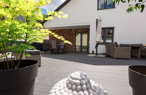Senheim Apartment | Fewo für die Familie Dachterrasse Trocker/waschmaschine Netflix Jarody