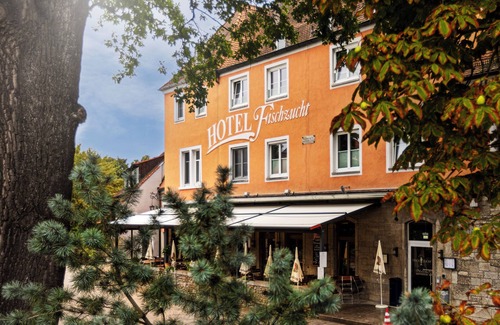 Heidingsfeld Condo | Fewo Fischzucht mit Sauna und Terrasse