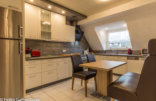Frohnhausen Apartment | FeWo Galliet 2 - Premium apartment in Essen