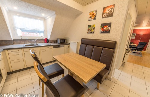 Frohnhausen Apartment | FeWo Galliet 2 - Premium apartment in Essen