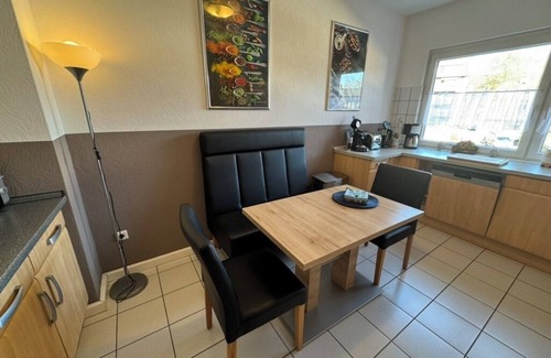 Frohnhausen Apartment | FeWo Galliet: central, quiet, luxuriously equipped, Wifi free